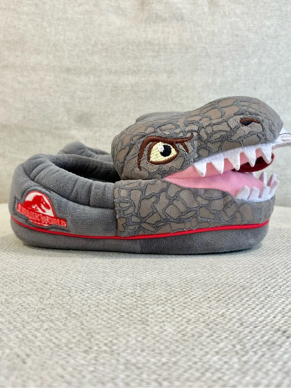 Jurassic World Size 11/12 Kids T-Rex Plush Slippers EUC Dinosaur